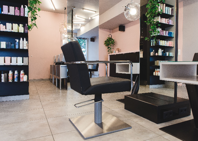 Salon waldhauser hairstylist